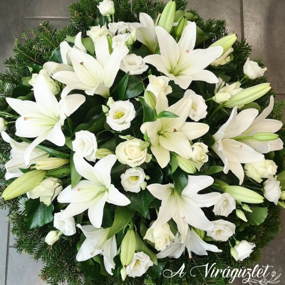 Big arched wreath with Lilies