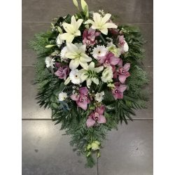 Sírcsokor orchideával