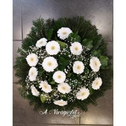 Arched wreath with mini gerberas