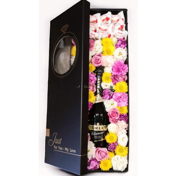 Extra Flower Box with champagne and bonbons
