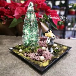 Christmas Table Decoration with Mouse Figure