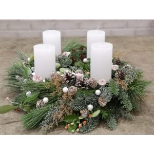 Pine branch traditional Advent wreath