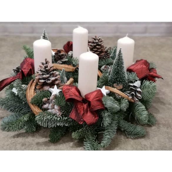 White-Red Advent Wreath Decoration