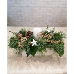 Oblong Christmas table decoration
