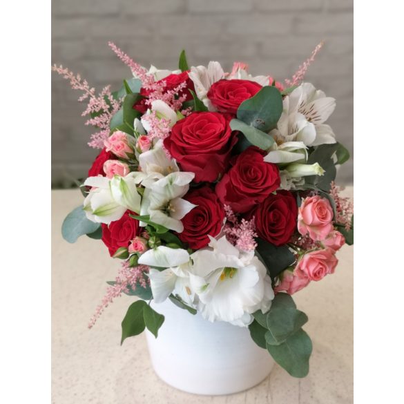 Cute bridal bouquet with red roses
